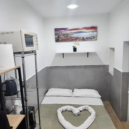 Alojamento de Acomodação e Pequeno-almoço Casa Esposito 3*
